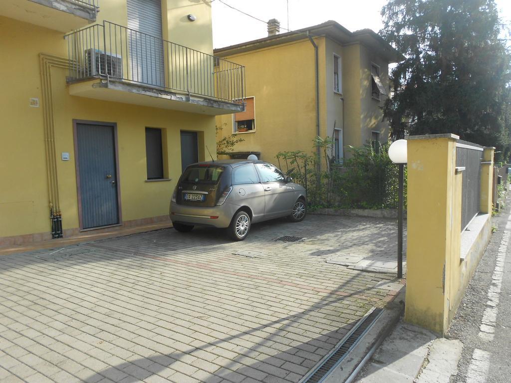 Residence Il Rampicante Monticelli Terme Exterior photo