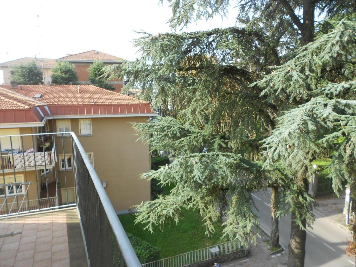 Residence Il Rampicante Monticelli Terme Room photo